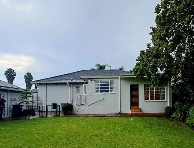4 BEDROOM HOUSE FOR SALE IN SUNNYRIDGE